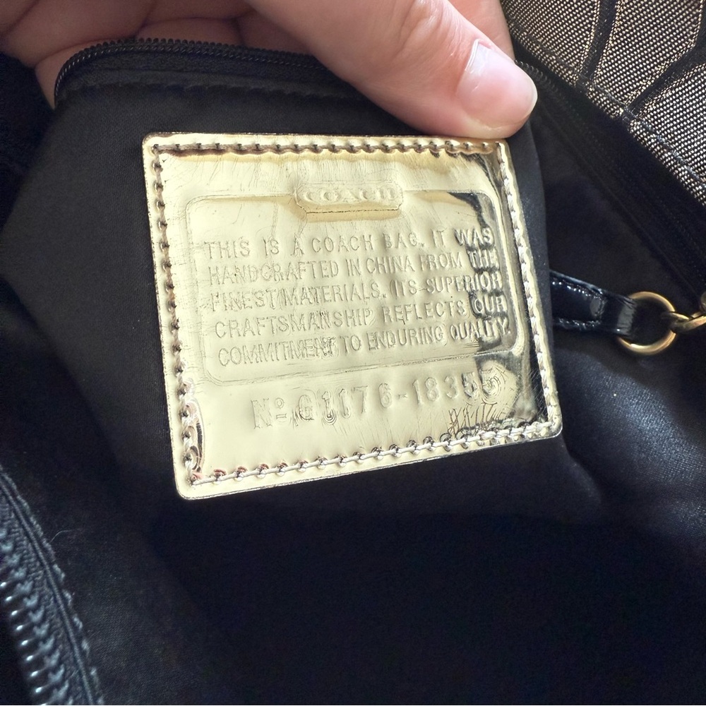 Coach Vintage Black and Grey Signature C Gold Chain and Snap Tote Shoulder Bag - Picture 7 of 15